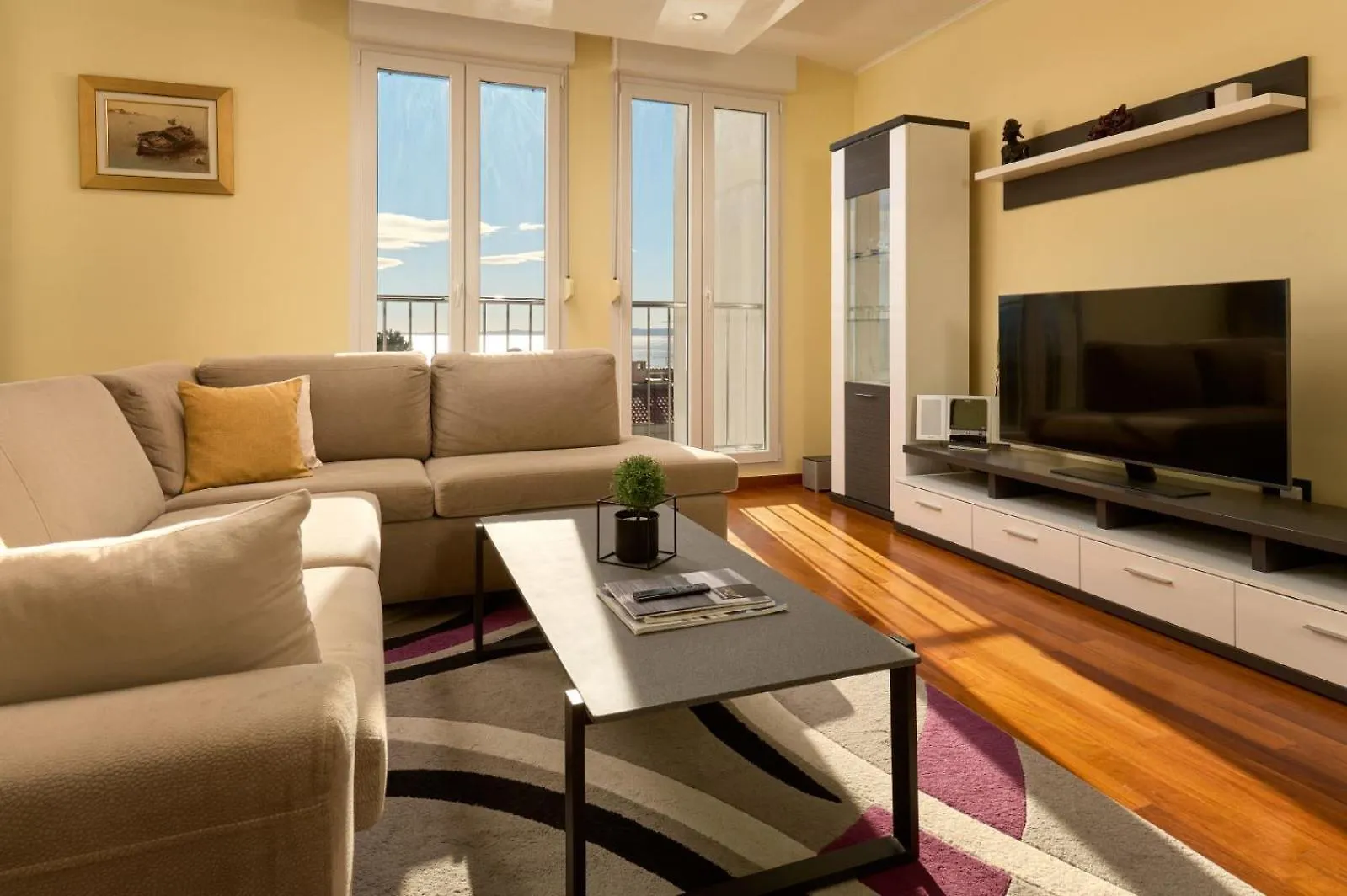 Sea View & Garage - Modern 3Br Split Apartment Croatia