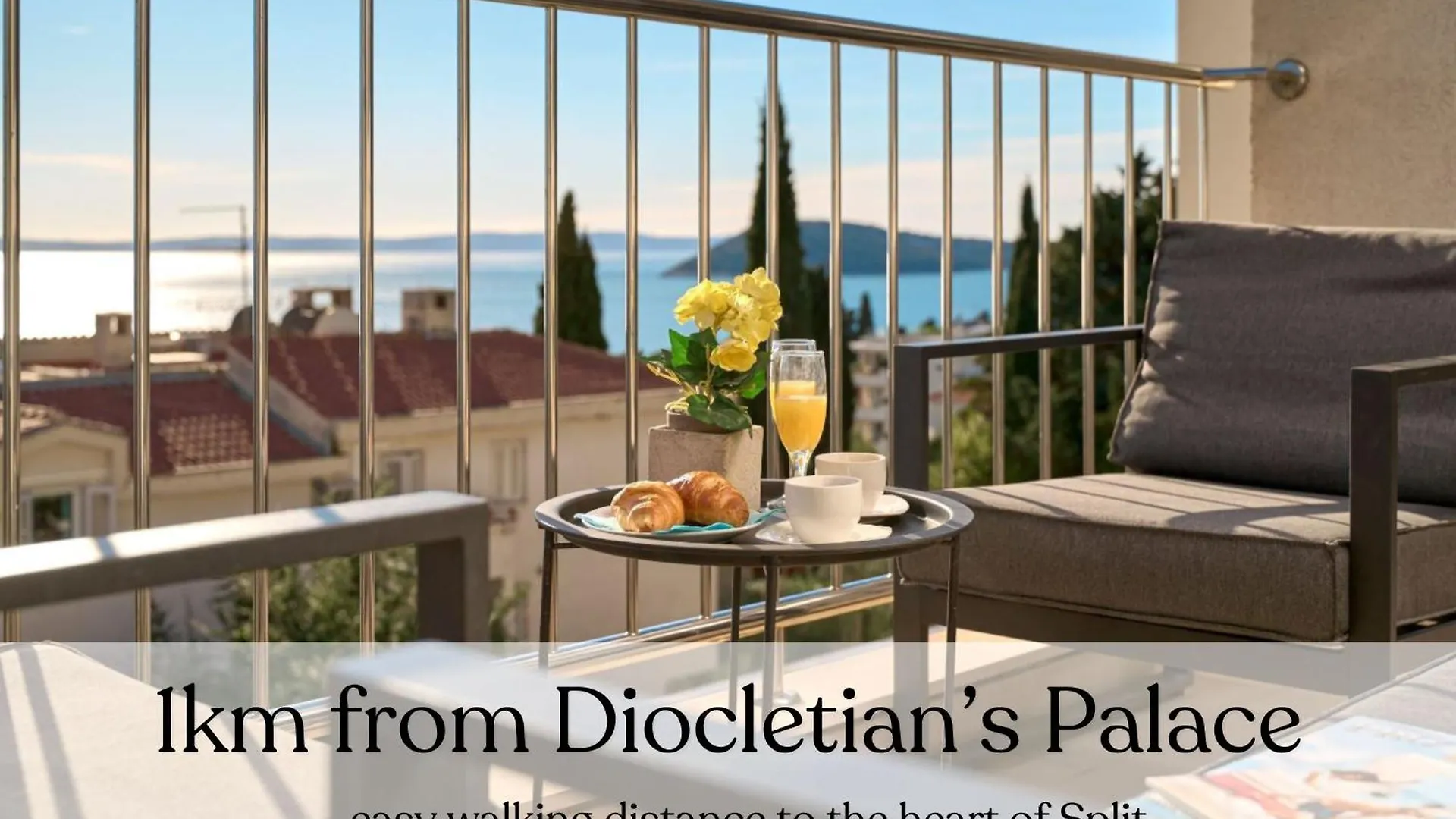 Sea View & Garage - Modern 3Br Split Apartment